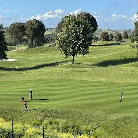 Apartment Near Marco Simone Golf Rome, Cleaning Included * Ρώμη
