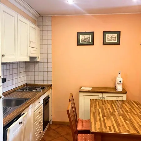 Apartment Near Marco Simone Golf Rome, Cleaning Included Διαμέρισμα
