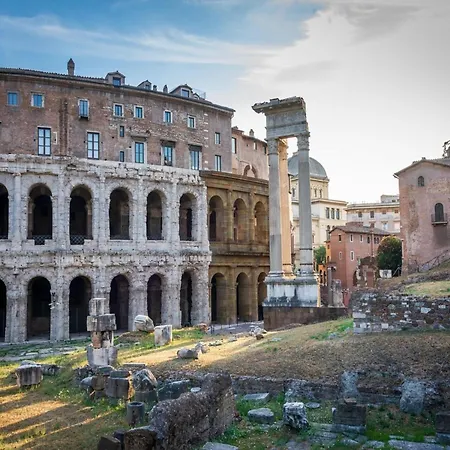 Apartment Near Marco Simone Golf Rome, Cleaning Included Ρώμη