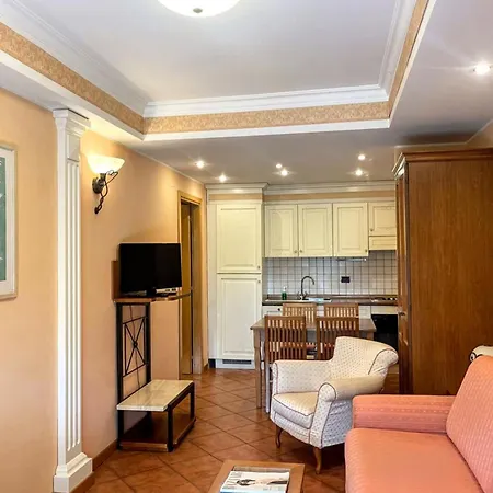 Διαμέρισμα Apartment Near Marco Simone Golf Rome, Cleaning Included *