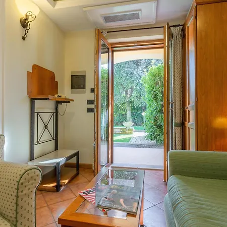 Apartment Near Marco Simone Golf Rome, Cleaning Included