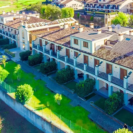 Apartment Near Marco Simone Golf Rome, Cleaning Included *
